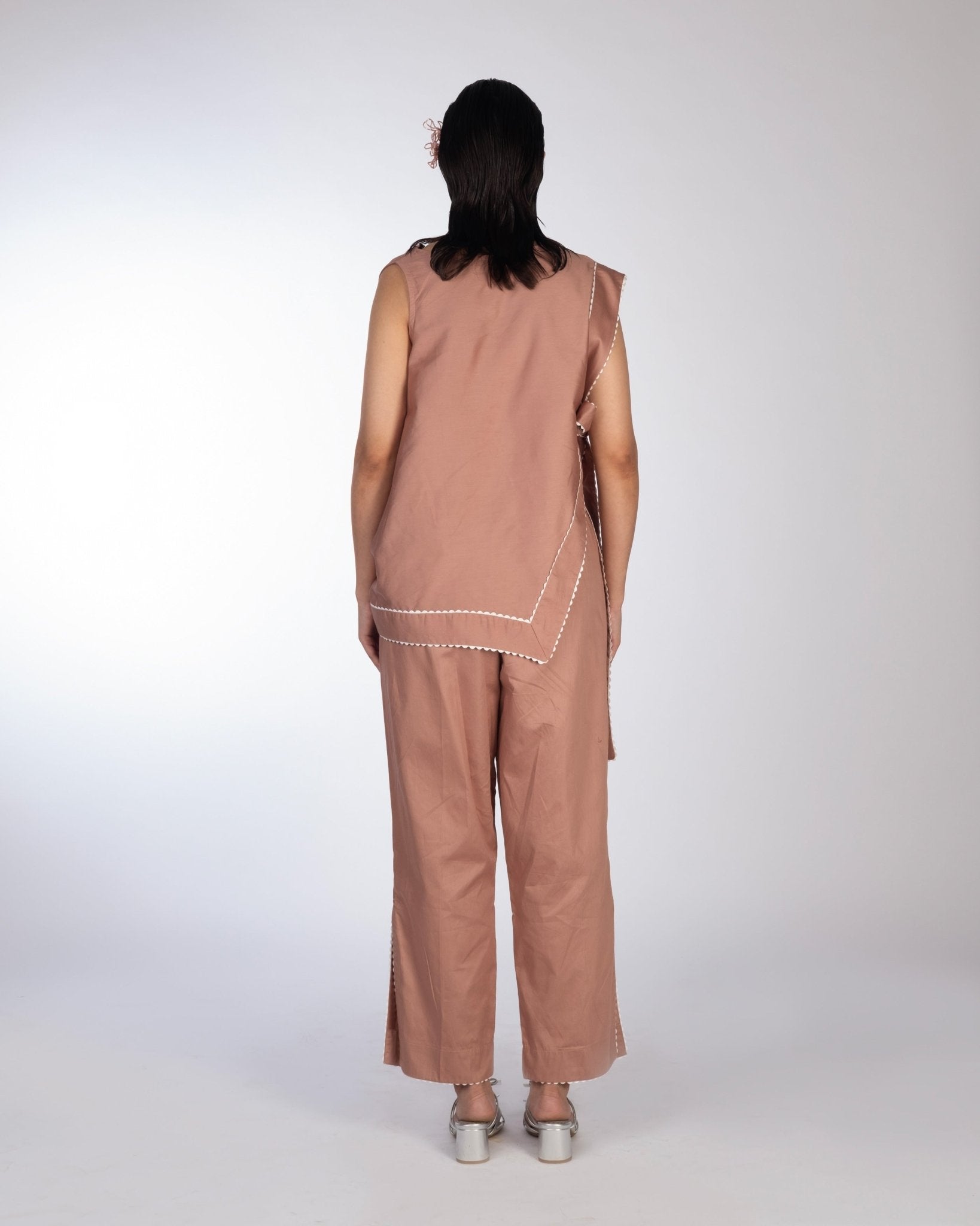 Cowl Neck Bib Set - Prashant Chaurasiya Atelier