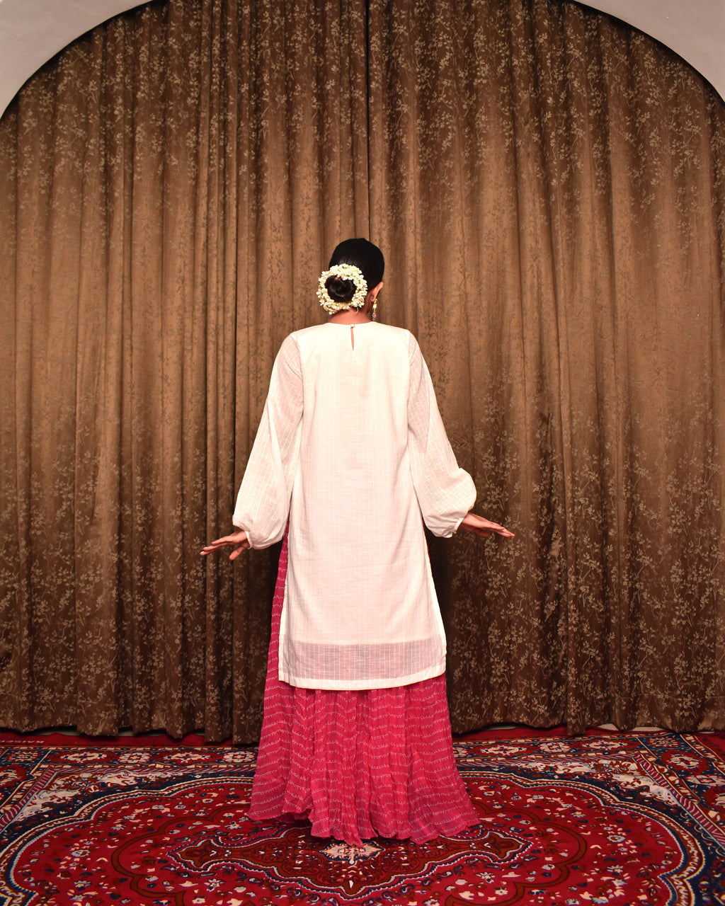 Aangan Noor Kurta Set