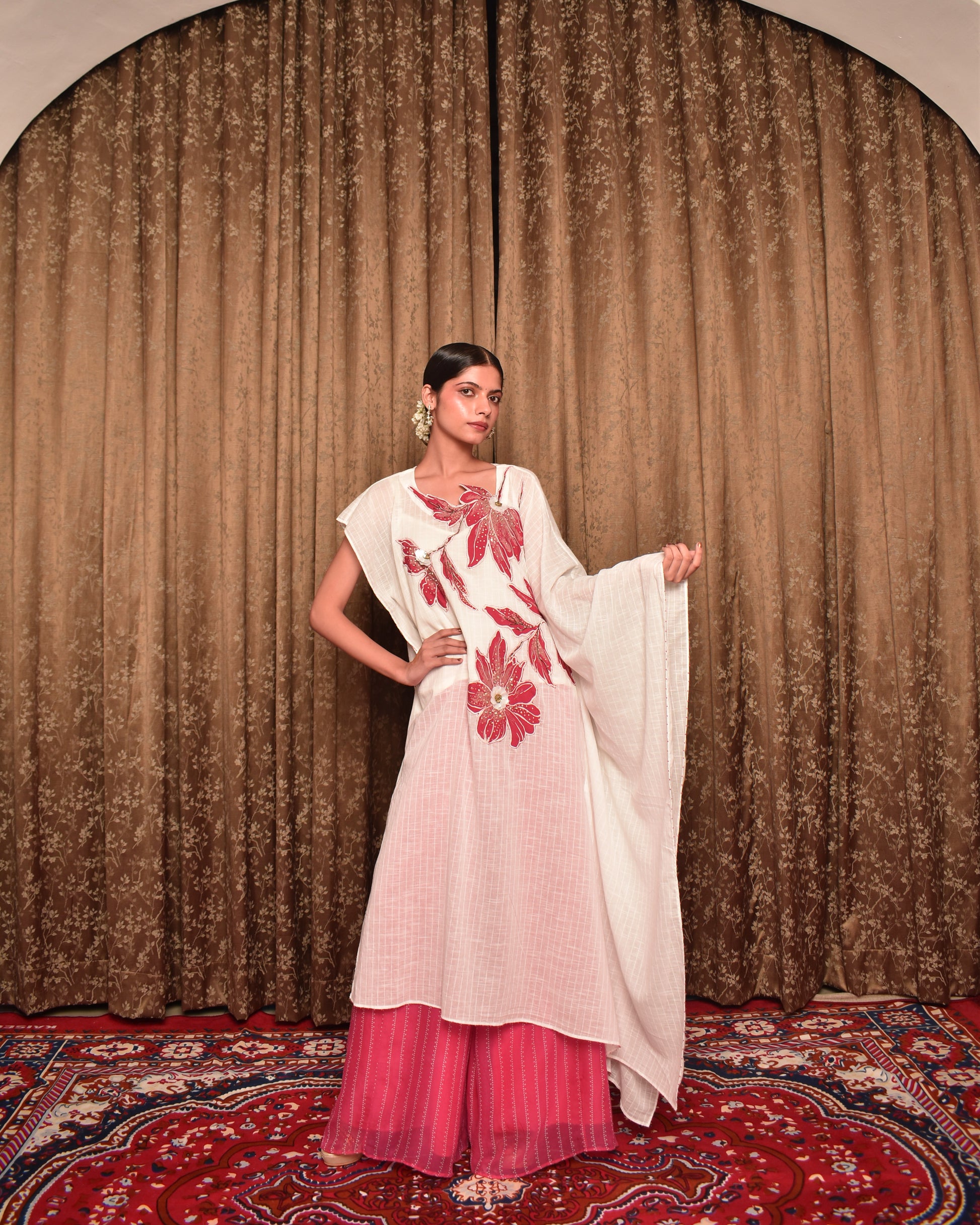 Phoolvan Kaftan Set