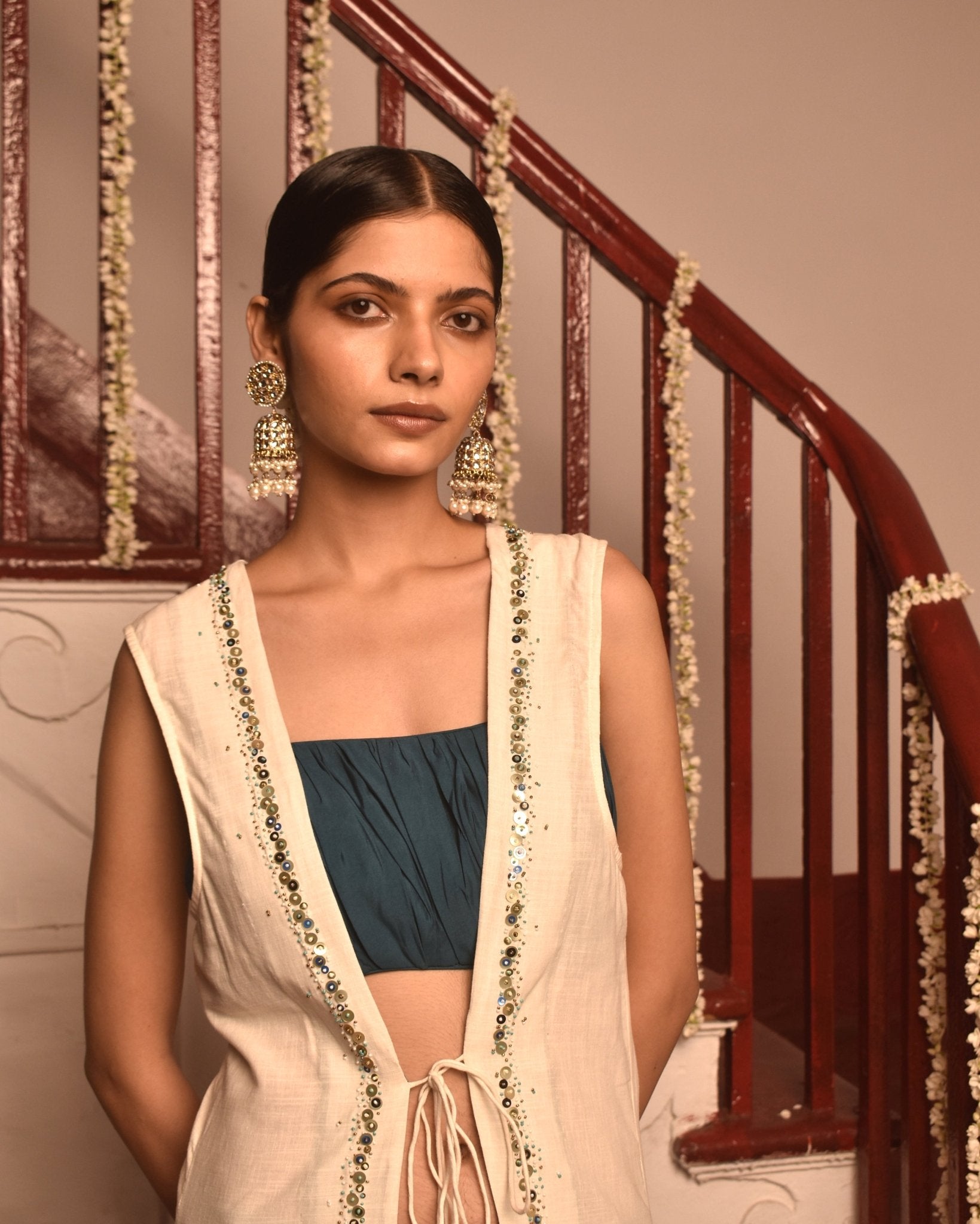 Aabira Shrug Set - Prashant Chaurasiya Atelier